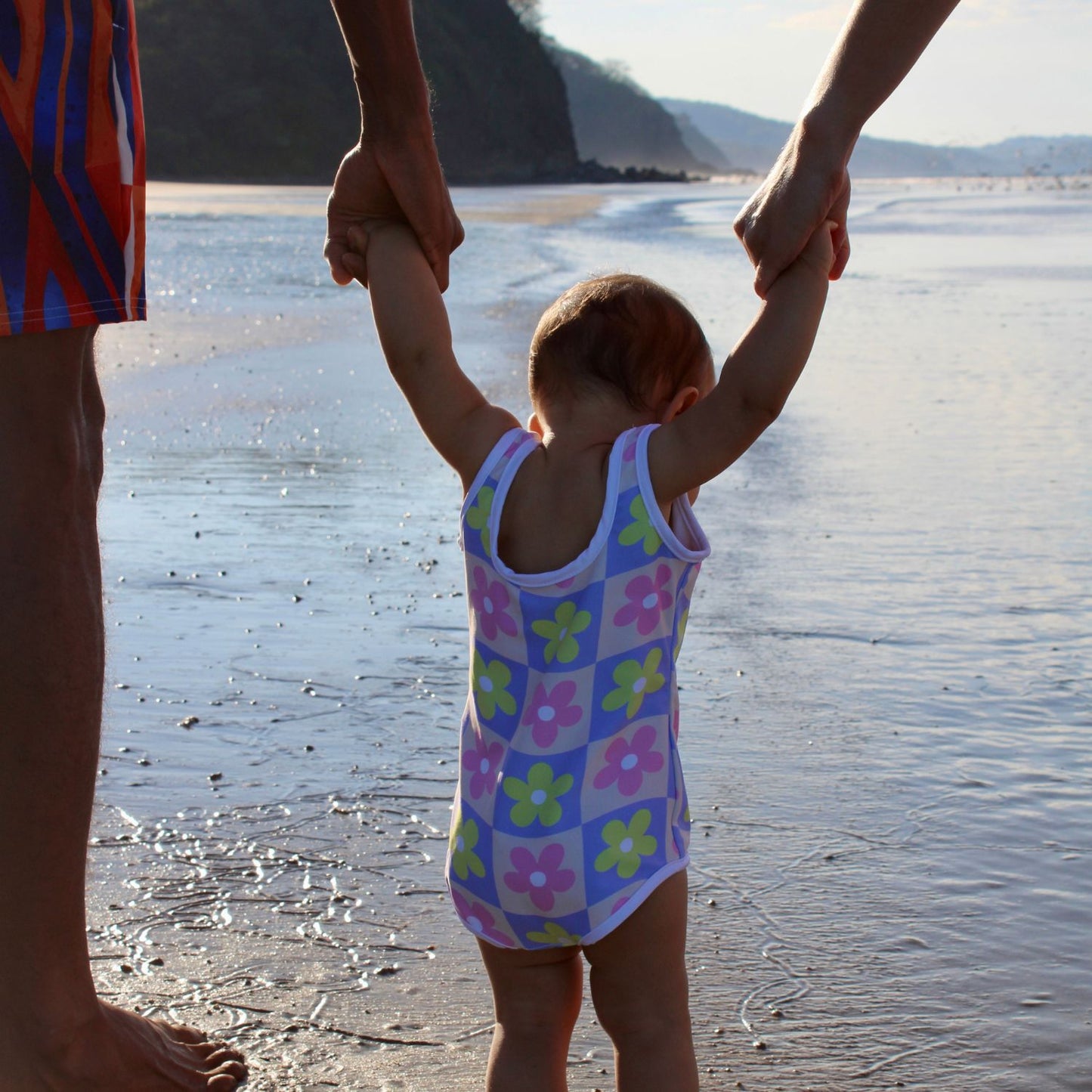 Esdushi Surf clothing - Kids Swimsuit - Groovy Gardenia - - 